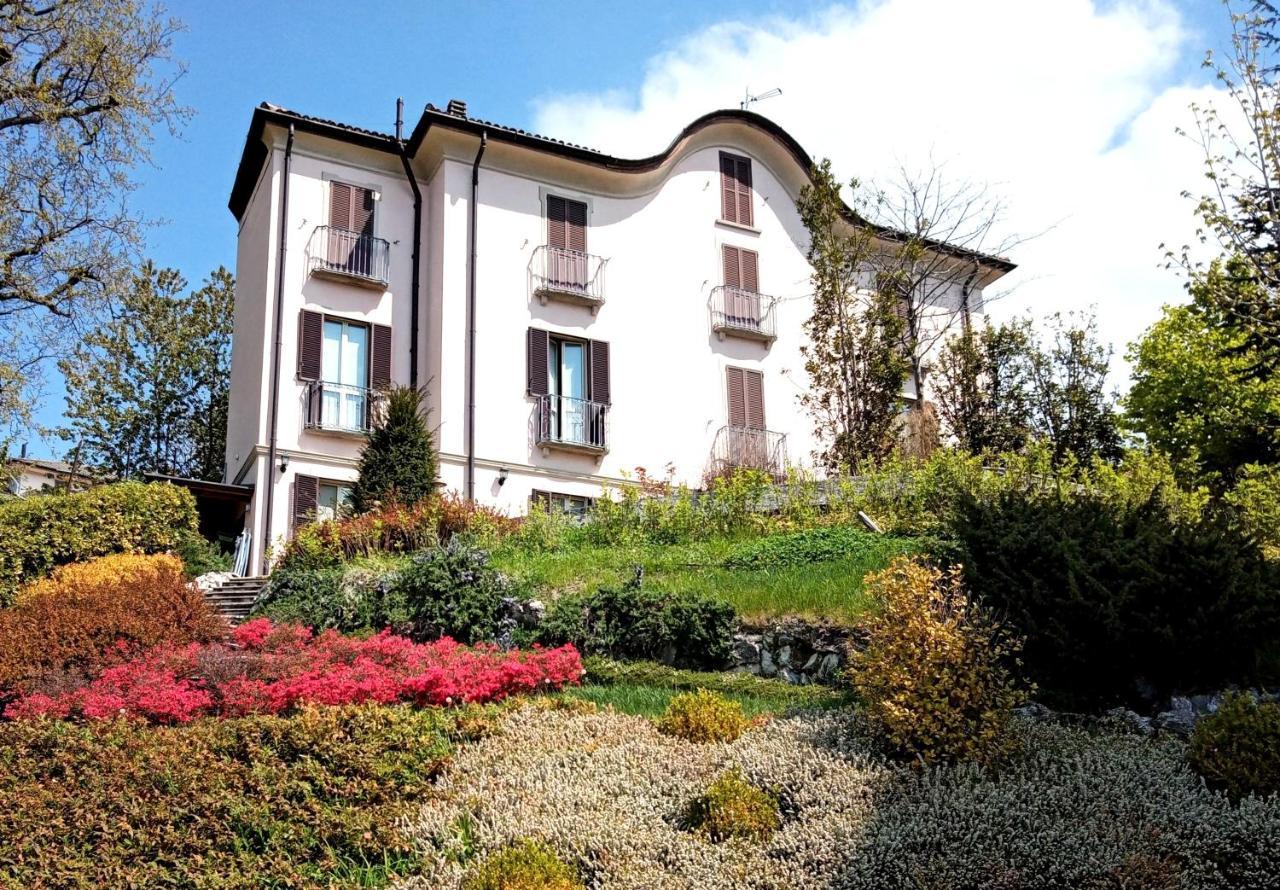 B&B Villa Regina Brunate Exterior foto